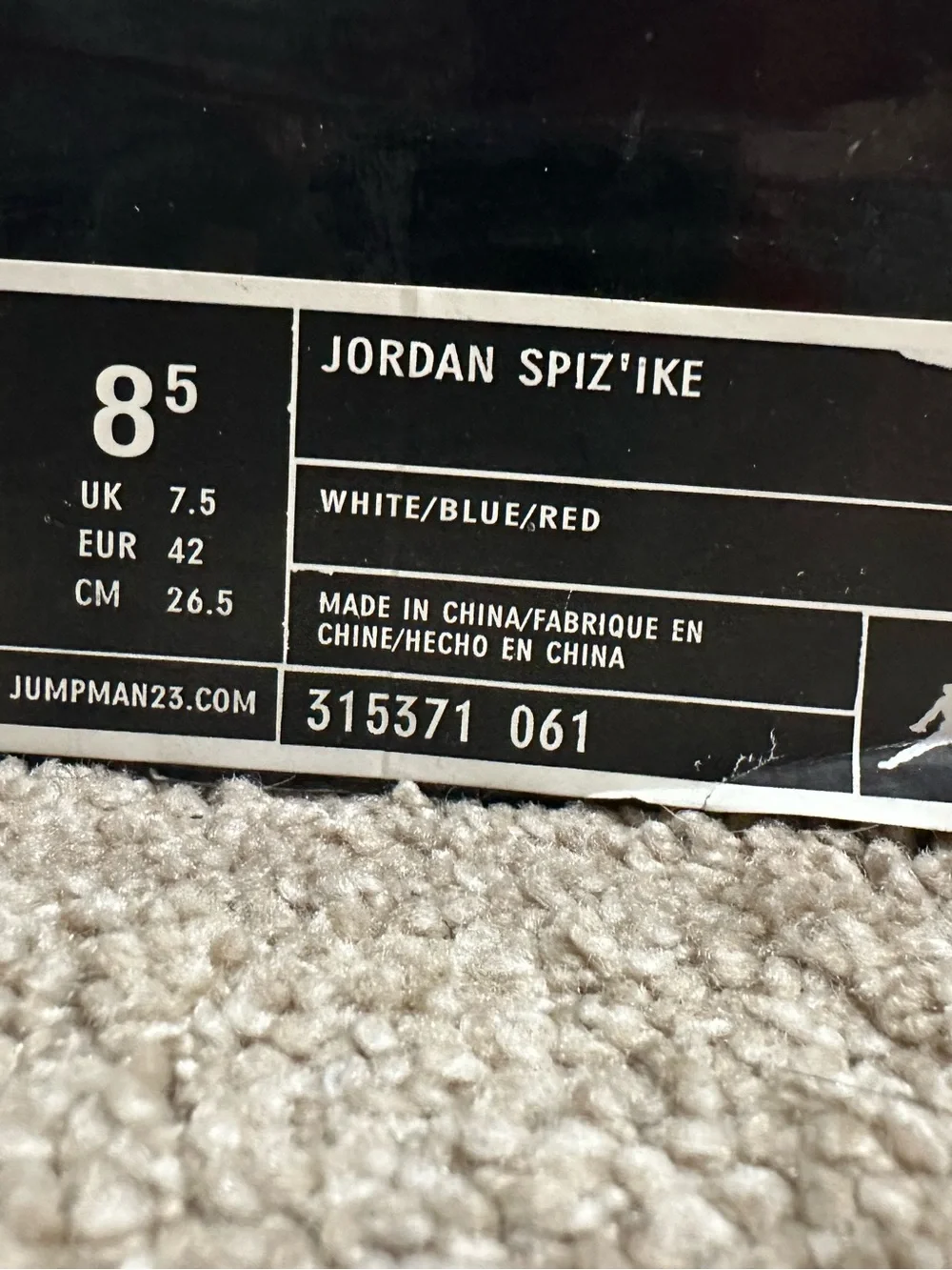 Jordan spizike white